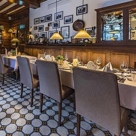Wellings Romantik Hotel Zur Linde مورس المظهر الخارجي الصورة