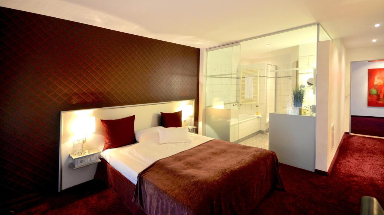 Wellings Romantik Hotel Zur Linde مورس المظهر الخارجي الصورة